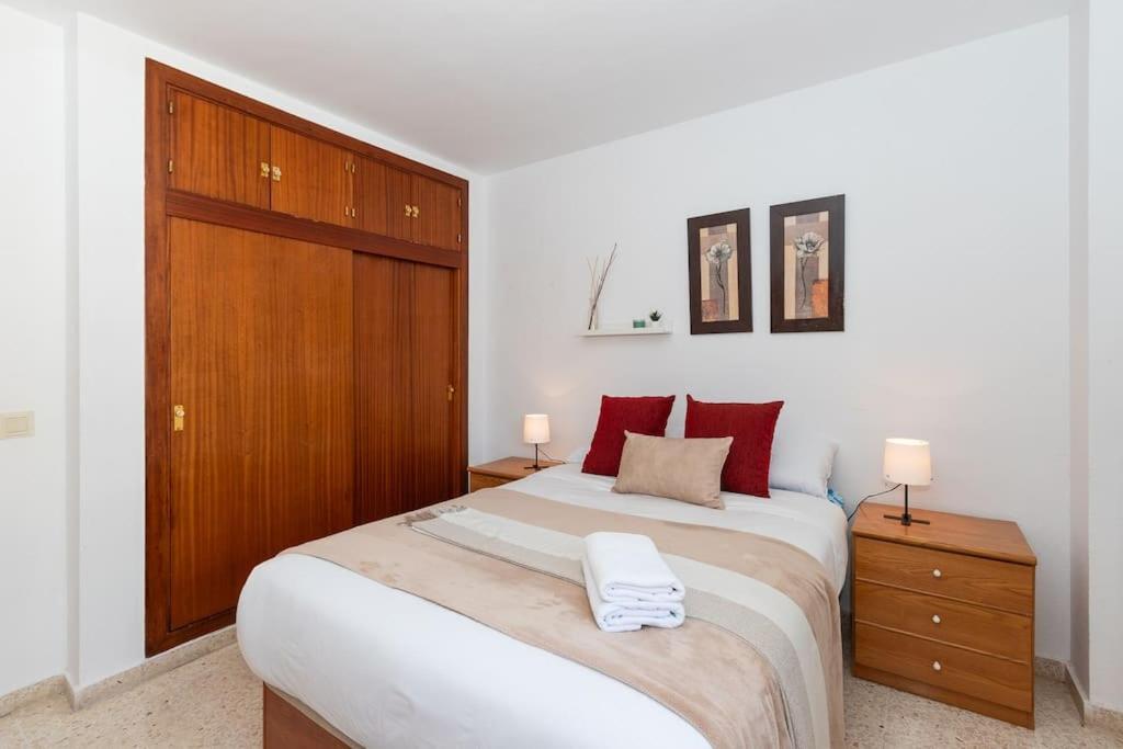 Apartamento Fuengirola Beach Apartment Екстериор снимка
